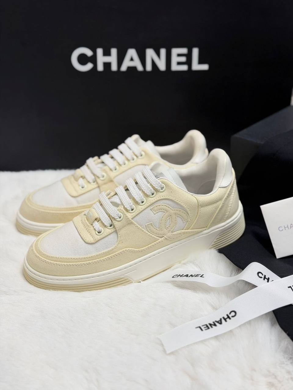 CHANEL
💎 _*VIP QUALITY +A*_ 💎
Size 37 To 41
490 dhs✅

Zain292
♥️♥️♥️