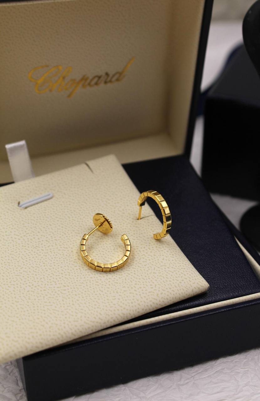 *Chopard* 💎
🆕🎉🥳🎊🆕
↗️ *Super Master Quality ®️*
Ice cube with stones ⤵️
Necklace & earrings ⤴️
For Price 👇 WTSP Text Zain 0568585901

Zain106
♥️♥️♥️