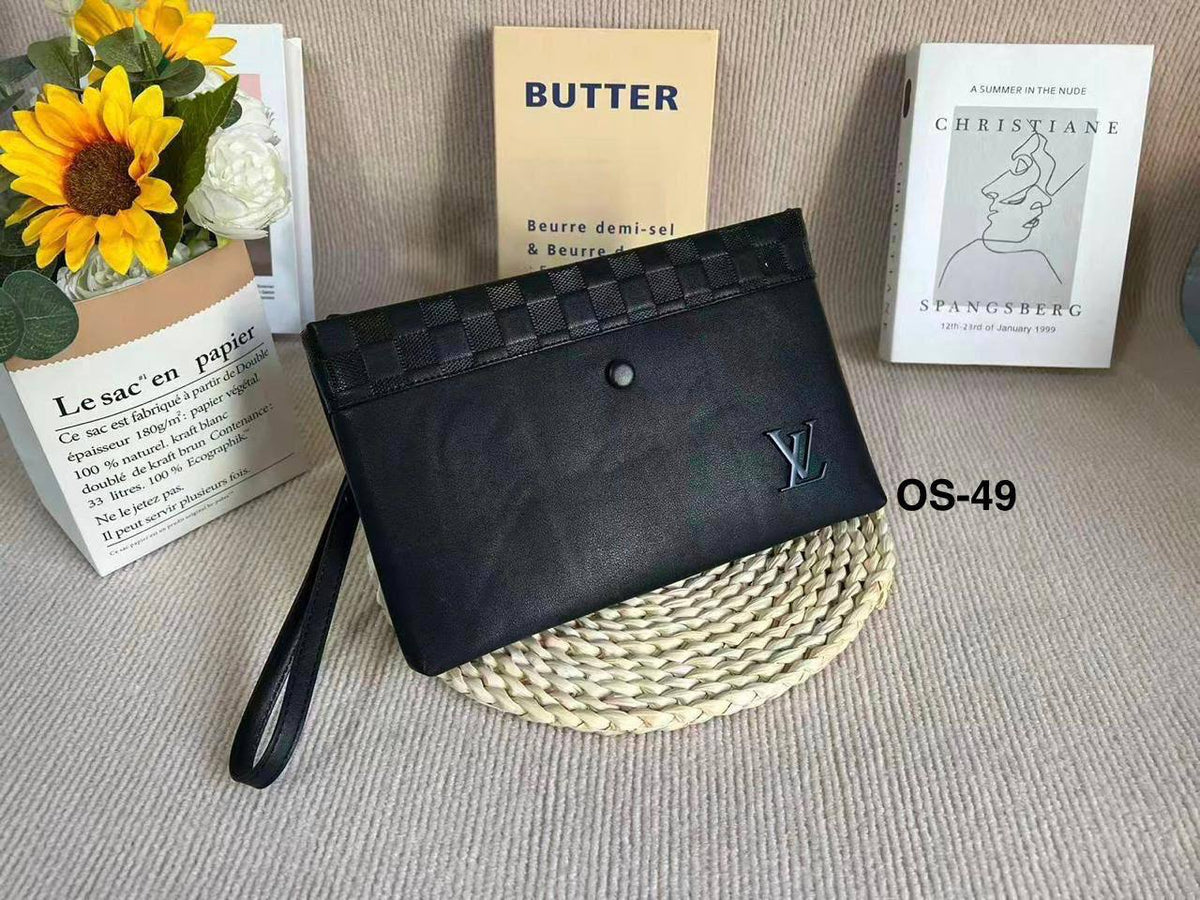 Gucci
Lv
Burberry
Coach
Ysl
Hermes
Prada
Goyard
Fendi

105 dhs🇦🇪🇦🇪🇦🇪

Zain182
♥️♥️♥️