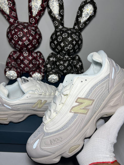 New Balance 1000 Moonrock Sea Salt" 🌊
NEW ARRIVALS 😇
36-45 AVAILABLE 🤩
210 dhs❣️

Zain241
♥️♥️♥️