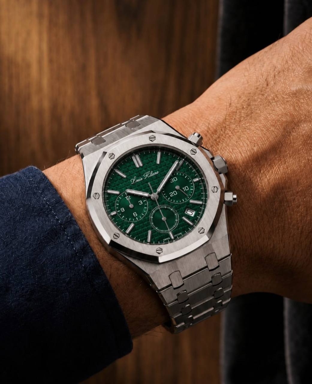 Louis Hilano watch for men good quality 
260 dhs🇦🇪🇦🇪

Zain59
♥️♥️♥️