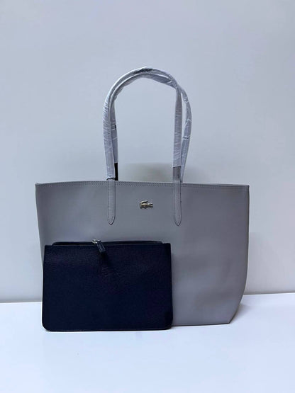 Lacoste
75 dhs🇦🇪🇦🇪
size 47×13×28cm

Zain42
♥️♥️♥️