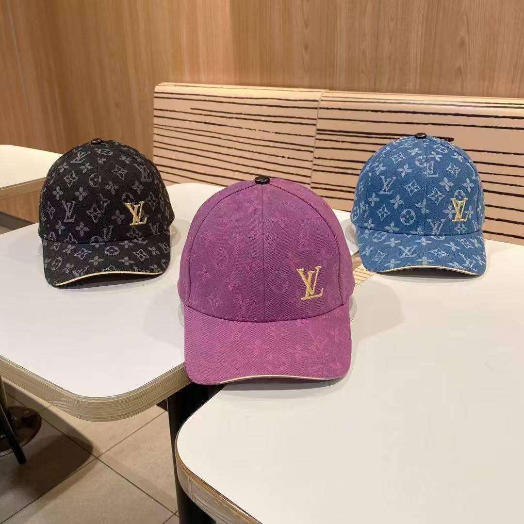 Caps
45 dhs💓
High Quality

Zain93
♥️♥️♥️