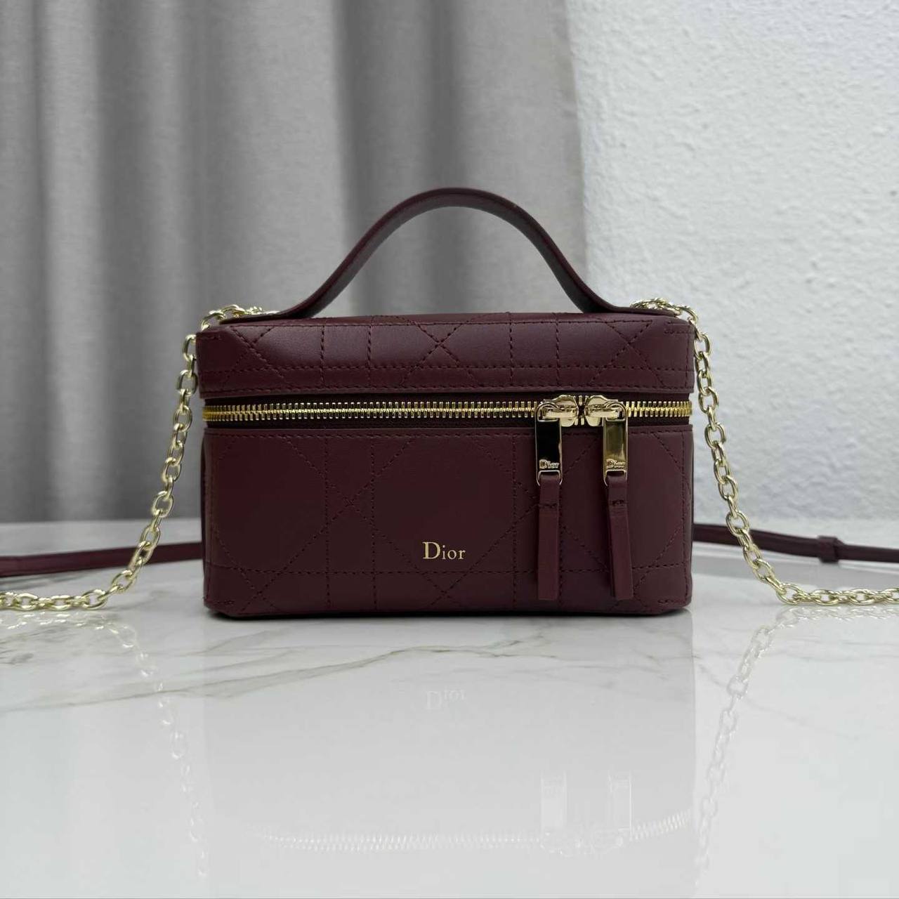 DIOR ✨💕✨
💯
SuperMaster Quality 🔥🔥
Available Now ❤️❤️❤️
For Price 👇 WhatsApp✅
0568585901 
0507557372
0552275751 Owner Zain 👌

Zain121
♥️♥️♥️