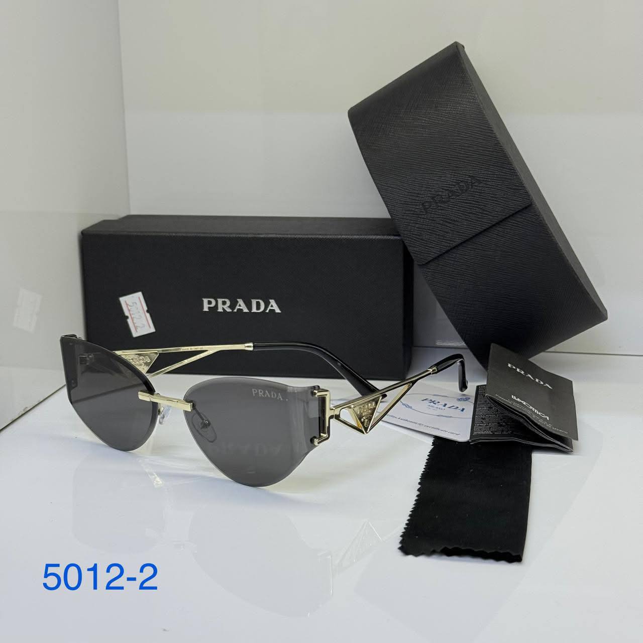 SUNGLASSES 🕶️
GOOD QUALITY 
50 dhs✅

Zain40
♥️♥️♥️