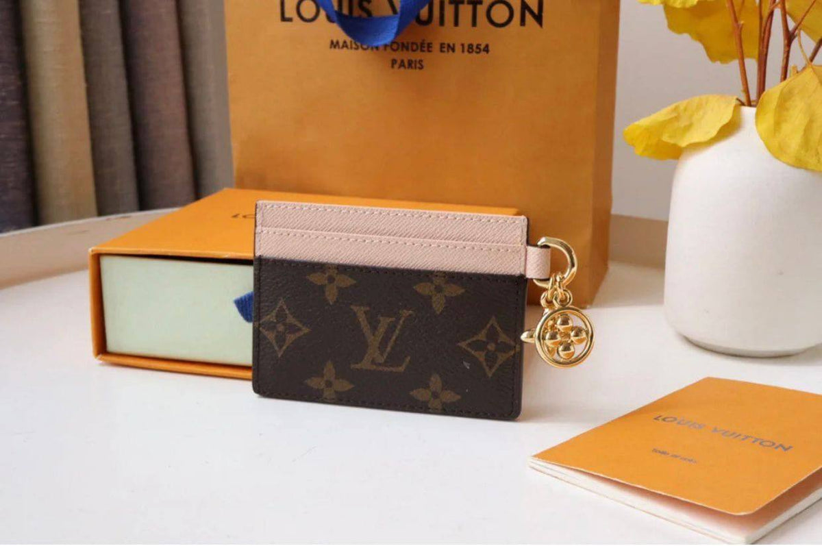 LV Master
Card Holder

100 dhs🇦🇪🇦🇪

Zain33
♥️♥️♥️