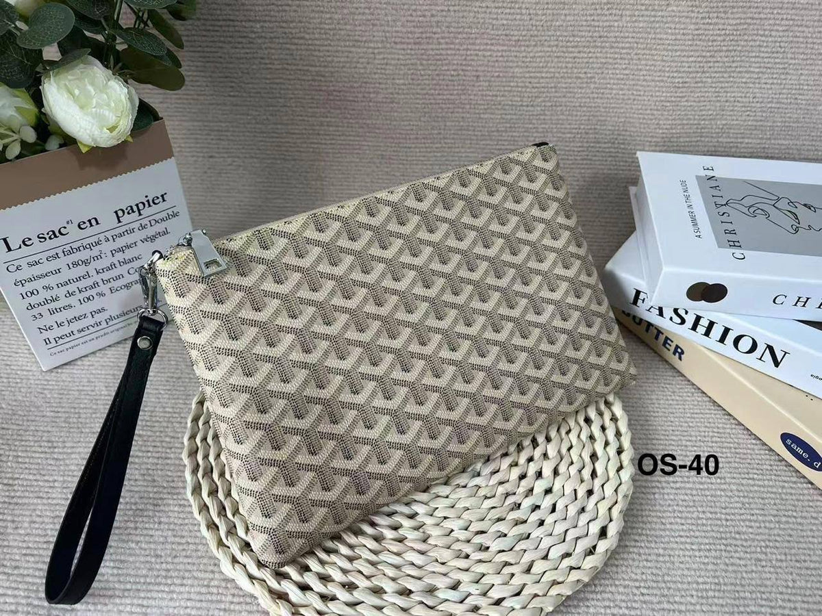 Gucci
Lv
Burberry
Coach
Ysl
Hermes
Prada
Goyard
Fendi

105 dhs🇦🇪🇦🇪🇦🇪

Zain182
♥️♥️♥️