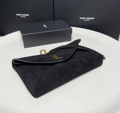 YSL 
 MASTER QUALITY  
280 dhs✅
leather 
Size : 35cm

Zain39
♥️♥️♥️