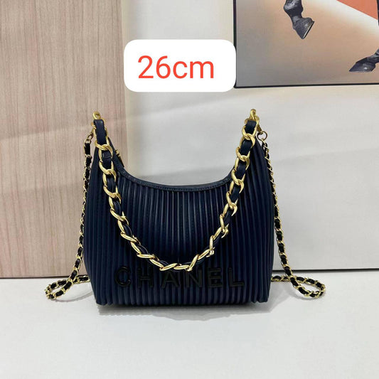 Chanel 
100 dhs✅

Zain143
♥️♥️♥️