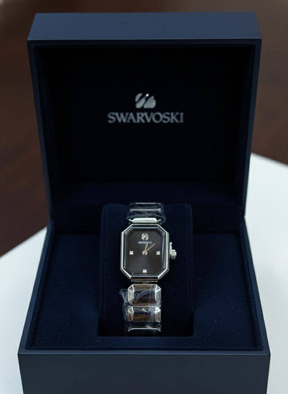 SWAROVSKI 🆕 LADIES 
GOOD QUALITY 💯
60 dhs🪙🖤

Zain133
♥️♥️♥️