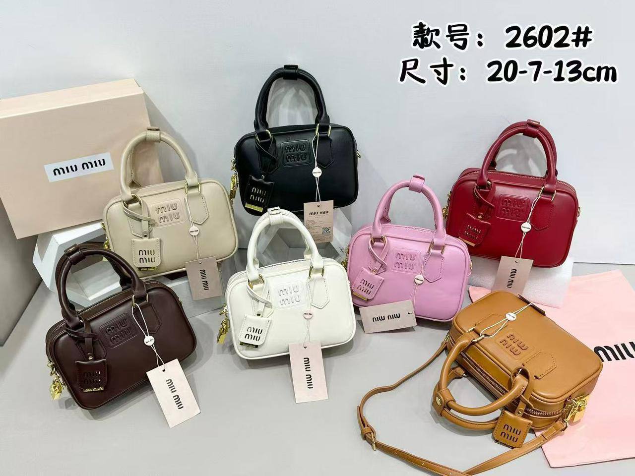 Miu Miu
95 dhs❣️
with box 
🎁🎁🎁

Good quality 🌹🌹🌹🌹

Zain253
♥️♥️♥️