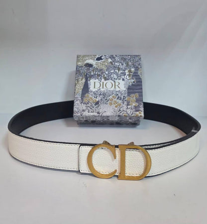 Mens belts 
with box
35 dhs💛

Zain232
♥️♥️♥️
