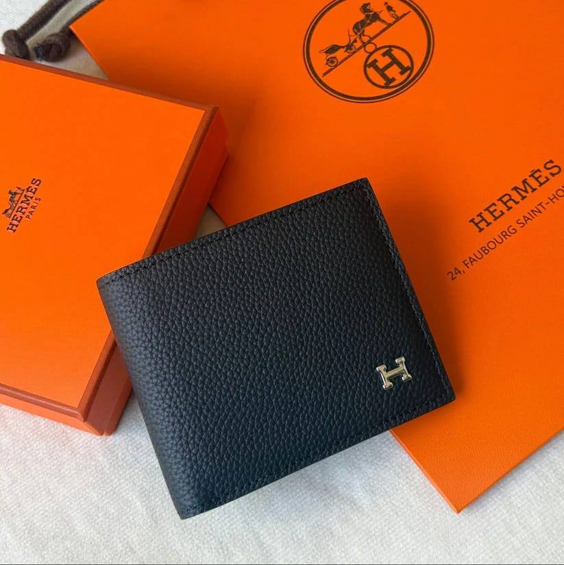 Hermes Wallet 
Super Master
160 dhs🇦🇪🇦🇪

Zain33
♥️♥️♥️