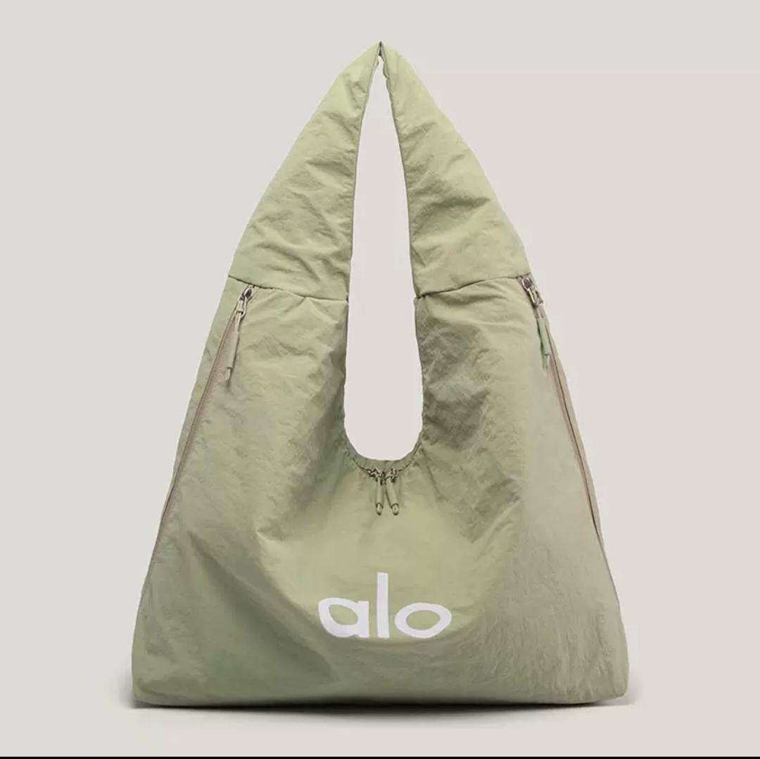 Alo

85 dhs🇦🇪🇦🇪

Zain26
♥️♥️♥️
