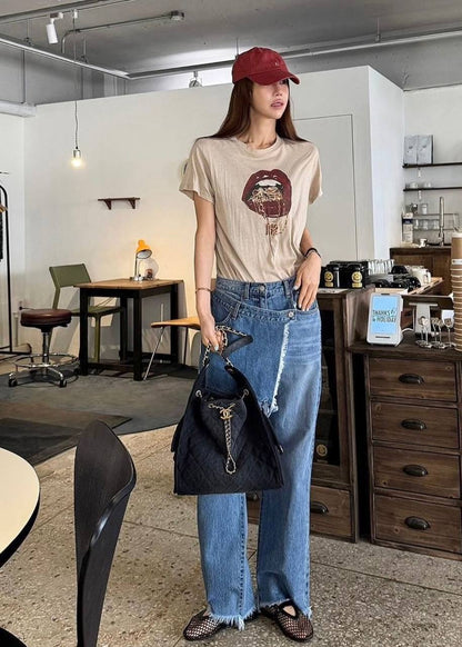 CHANEL
 COPY ONE 
BIG SIZE 235 DHS✅
SMALL SIZE 230 DHS✅

Zain295
♥️♥️♥️♥️