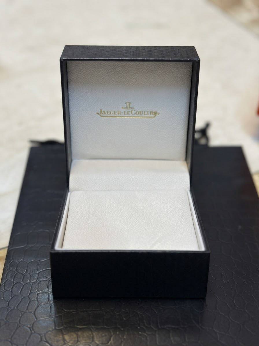 Small watch 📦 Box

20 DHS🇦🇪🇦🇪🇦🇪

Zain40
♥️♥️♥️