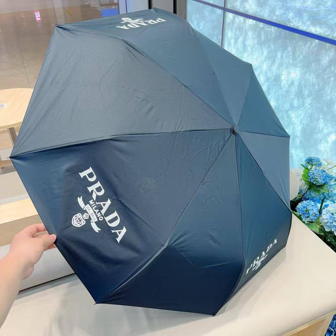 UMBRELLA ☔️*
Master quality 💯
With boxes 🗃️ 
75 dhs💓

Zain216
♥️♥️♥️