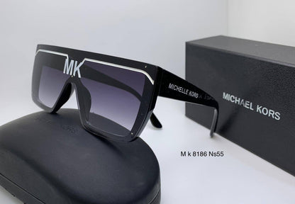 Sunglasses
70 dhs🪙💕

Zain126
♥️♥️♥️