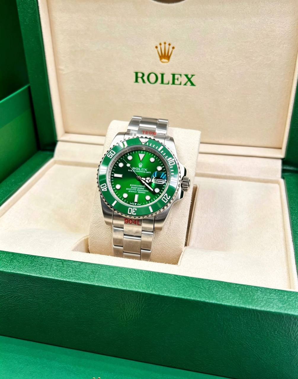 Rolex
Automatic   
190 dhs✅

Zain85
♥️♥️♥️