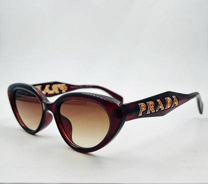 Prada 💥*
Sunglasses 🕶️ 
good quality 💯
With master box 🗃️ 
50 dhs🇦🇪

Zain273
♥️♥️♥️
