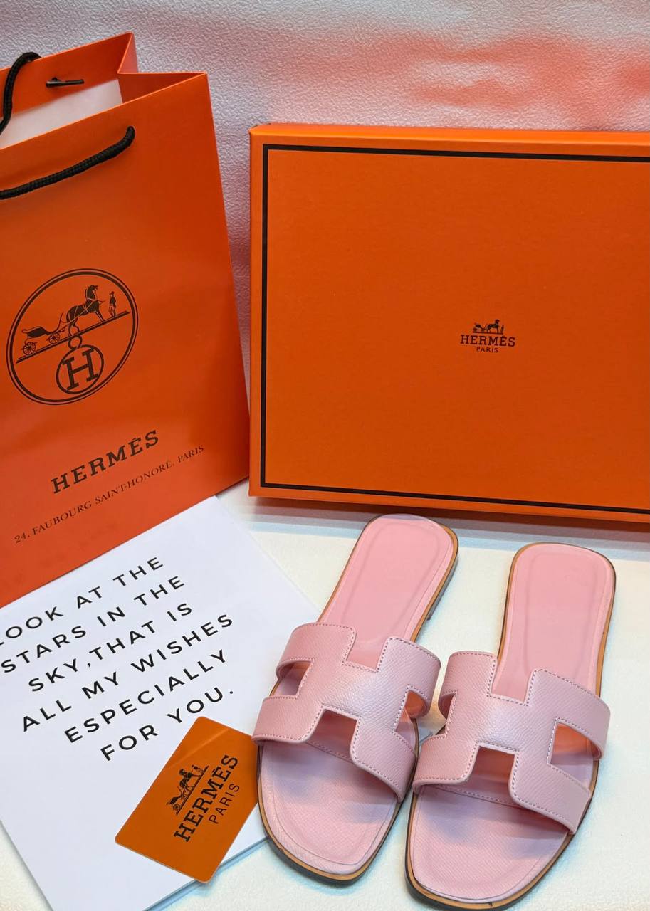 Hermes 
Size 36-41
75 dhs✅

Zain236
♥️♥️♥️