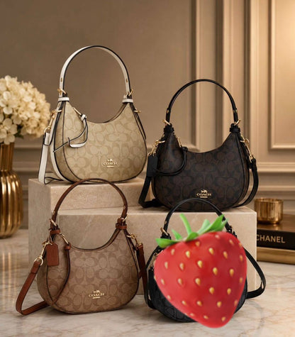 Coach
95 dhs✅
Good quality

Zain35
♥️♥️♥️
