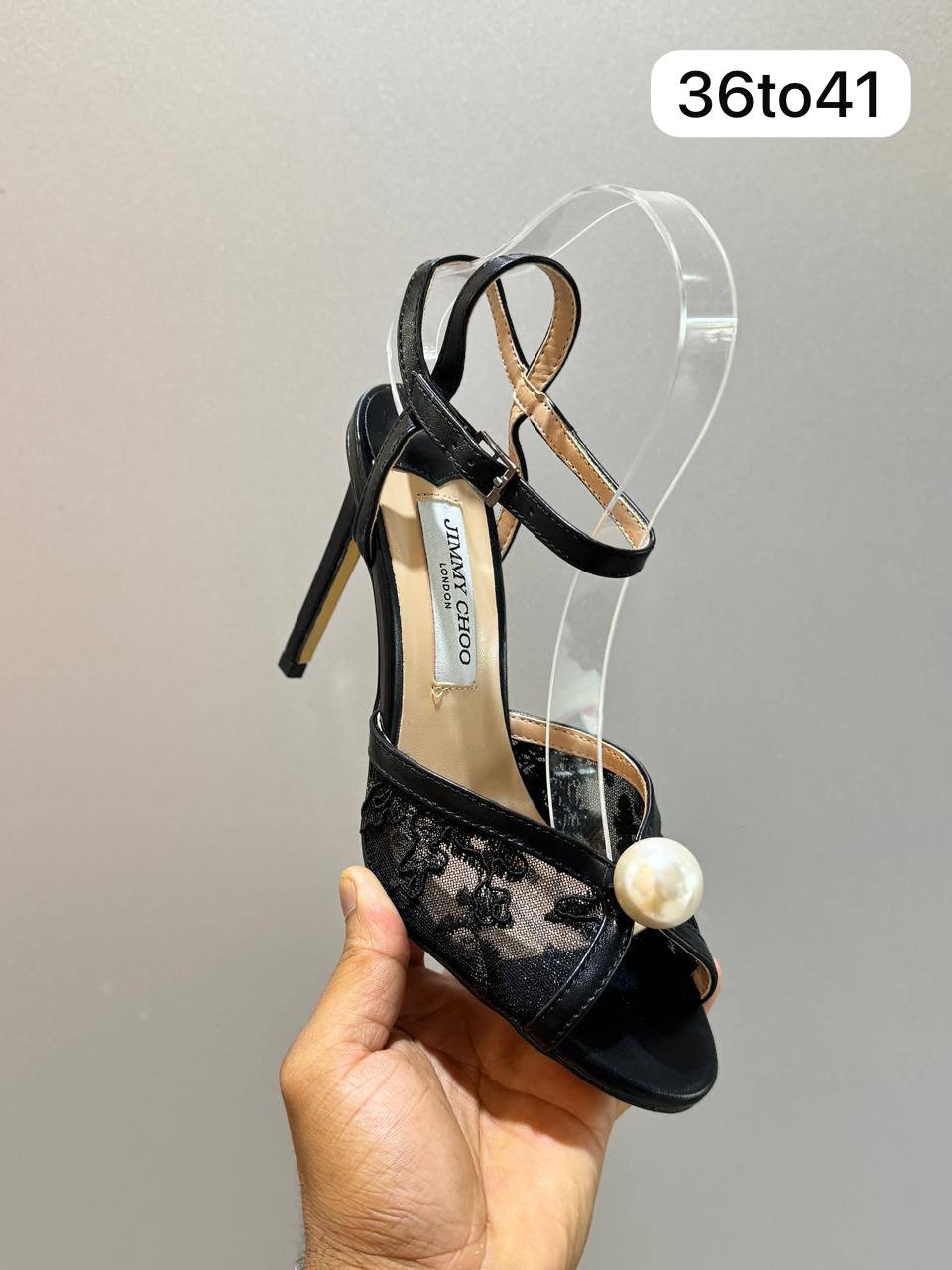 JIMMY CHOO🦋🦋

SIZE MENTION ON PICTURE 
120 dhs🇦🇪🇦🇪

Zain21
♥️♥️♥️