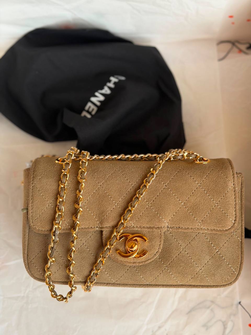 Chanel
𝐅𝐥𝐚𝐩 𝐁𝐚𝐠 
𝟐𝟎𝐜𝐦 

For Price 👇 WhatsApp✅
0568585901 
0507557372
0552275751 Owner Zain 👌

ZainETAG 4
♥️♥️♥️