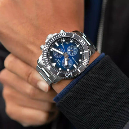 Tissot watch for men good 
quality 
270 dhs🪙💚

Zain59
♥️♥️♥️