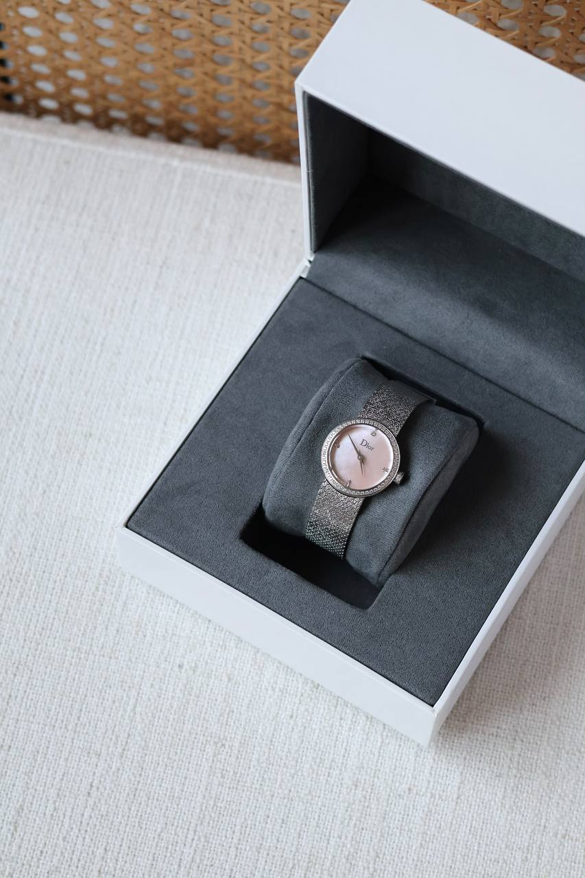 Dior 
La D de Dior Satine
25mm
Quartz 
vip 

For Price 👇 WhatsApp✅
0568585901 
0507557372
0552275751 Owner Zain 👌

Zain326
♥️♥️♥️