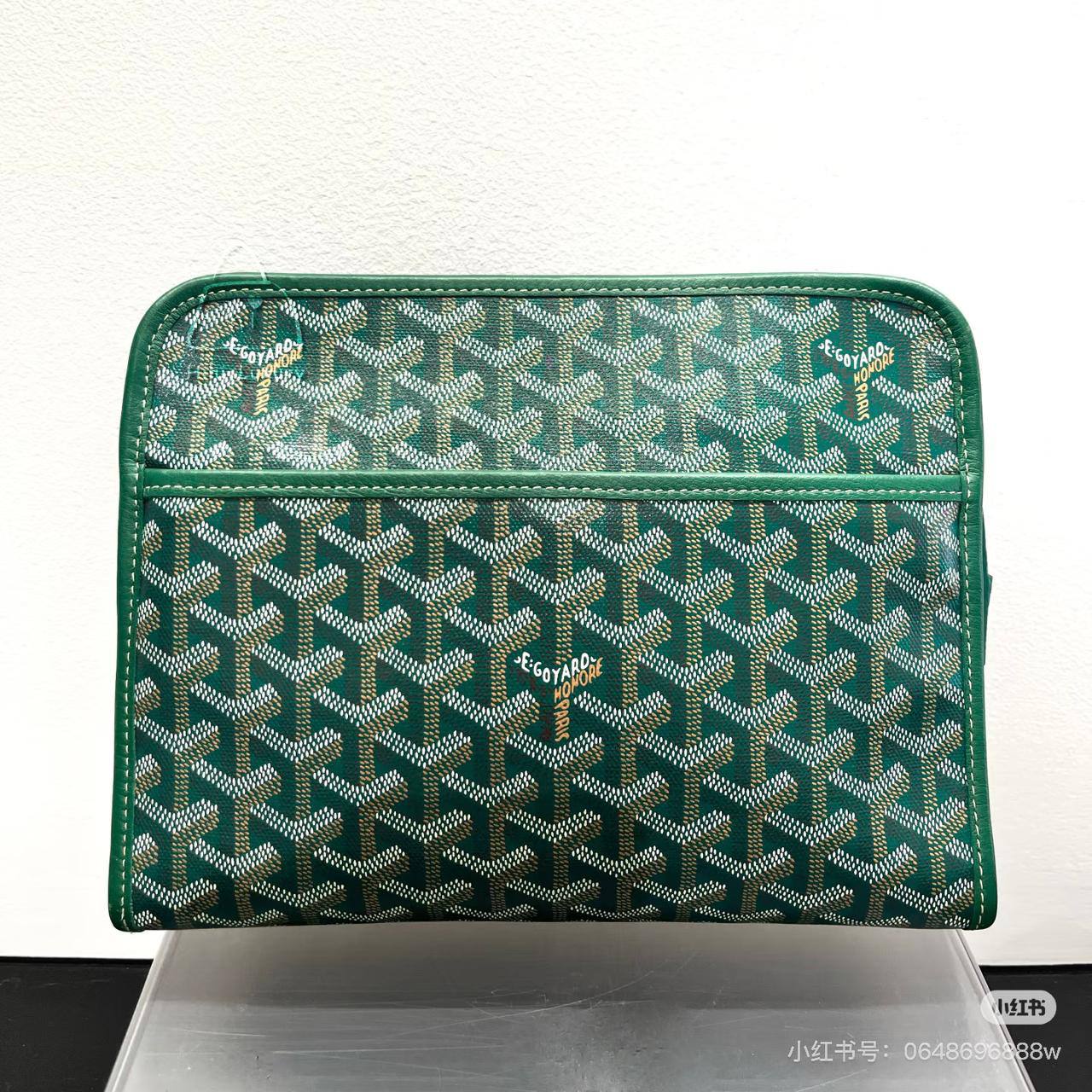 GOYARD
90 dhs🪙🌨️
size    25.5×19×7cm  
withbox
🎁🎁🎁

Zain04
♥️♥️♥️
