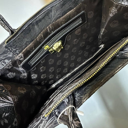 VERSACE  
NEW DESIGN
 GOOD QUALITY
105 dhs✅

Zain39
♥️♥️♥️