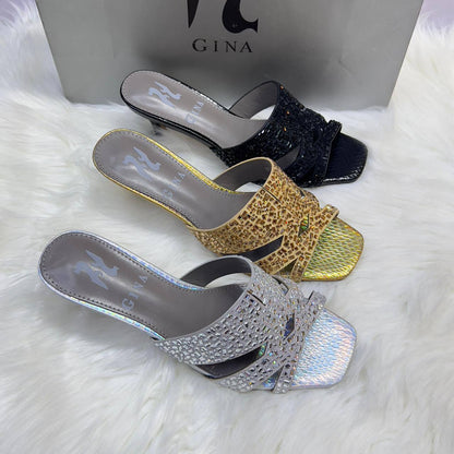 GINA 
140 dhs🇦🇪
Size 36-41 

Zain88
♥️♥️♥️
