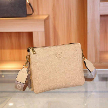 Prada

110 dhs✅

Withbox
🎁🎁🎁

Zain143
♥️♥️♥️