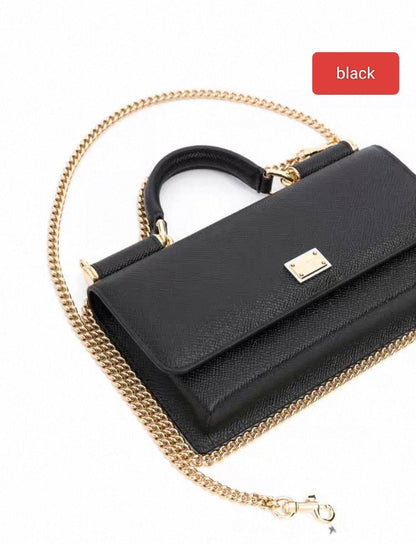 D&G
100 dhs💓
With box
🎁🎁🎁

Size 20cm

Zain26
♥️♥️♥️