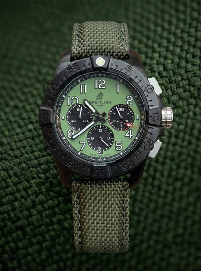breitling 
watch for men 
good quality 
380 dhs🇦🇪🇦🇪

Zain59
♥️♥️♥️
