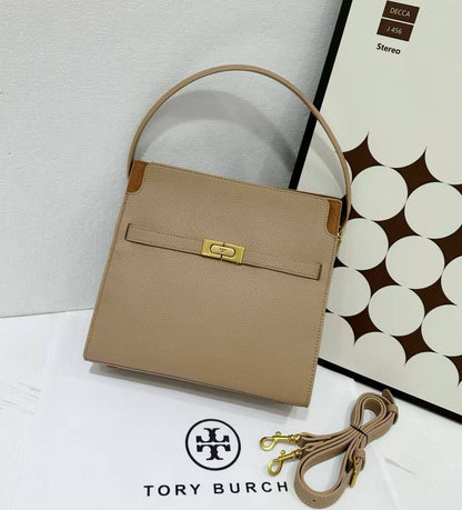 TORY BURCH 
GOOD QUALITY 
110 DHS✅

Zain295
♥️♥️♥️