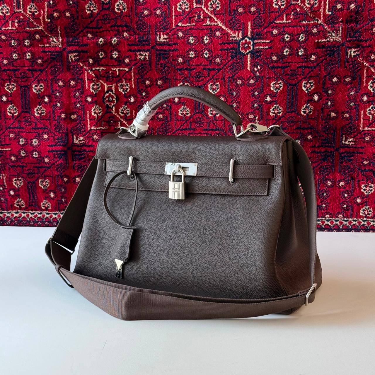 📍NEW COLLECTION 📍
👌Premium quality 👌
❤️WITH ORIGINAL PACKAGING❤️
For Price 👇 WhatsApp✅
0568585901 
0507557372
0552275751 Owner Zain 👌

Zain320
♥️♥️♥️