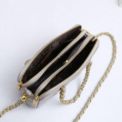 CHANEL ᴍᴀᴛᴇʟᴀssᴇ
ʜᴀɴᴅʙᴀɢ ᴄᴀᴍᴇʀᴀ ʙᴀɢ
ɢᴏʟᴅ ᴄʜᴀɪɴ ʟᴇᴀᴛʜᴇʀ sᴛʀᴀᴘ
ʟᴀᴍʙsᴋɪɴ ʟᴇᴀᴛʜᴇʀ ᴍᴀᴛᴇʀɪᴀʟ
sɪᴢᴇ: 23 cm

ᴡɪᴛʜ BOX
🎁🎁🎁

95 dhs🪙🌺

Zain31
♥️♥️♥️
