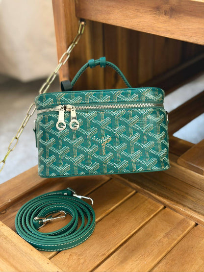 GOYARD
Super Master Quality
Original Packing🎁
Size 11CM&16CM

For Price 👇 WhatsApp✅
0568585901 
0507557372
0552275751 Owner Zain 👌

Zain321
♥️♥️♥️