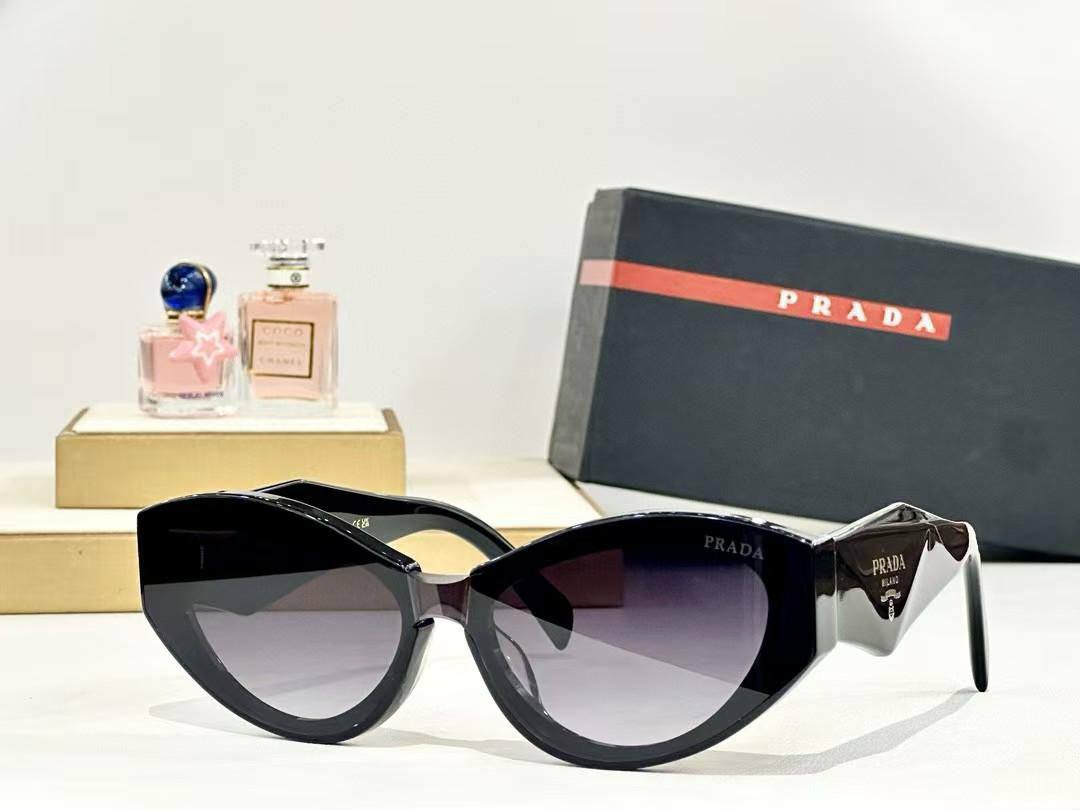 *NEW COLLECTION*

*SUNGLASSES WOMEN*

*MASTER QUALITY*

250 dhs🪙🖤

Zain202
♥️♥️♥️