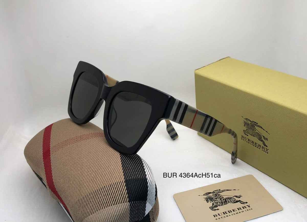 ladies sunglasses

Super master quality 
200 dhs🇦🇪🇦🇪

Zain126
♥️♥️♥️