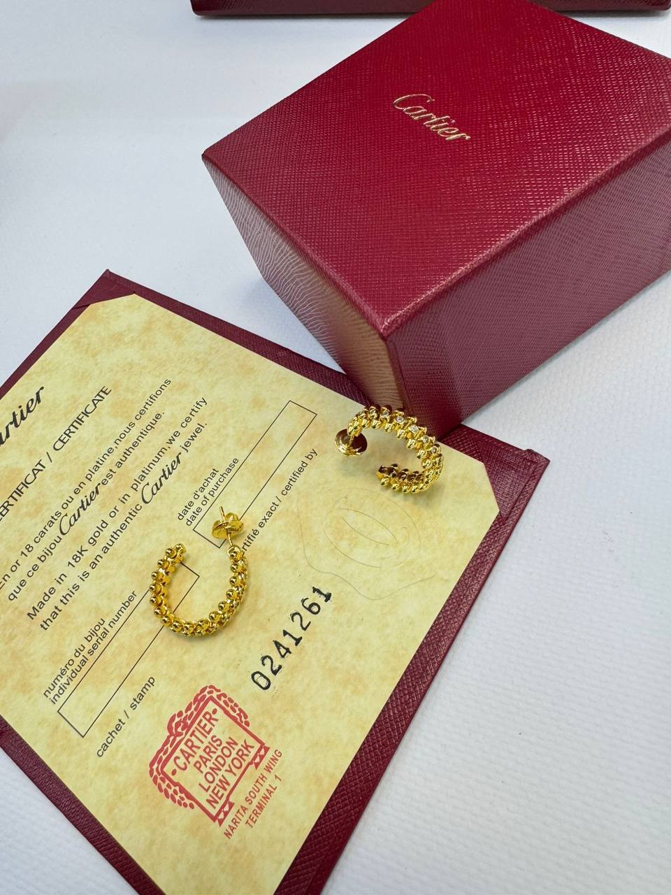 Cartier earrings* 💎
Master Quality 

*60* AED normal box 📦

Zain48
♥️♥️♥️
