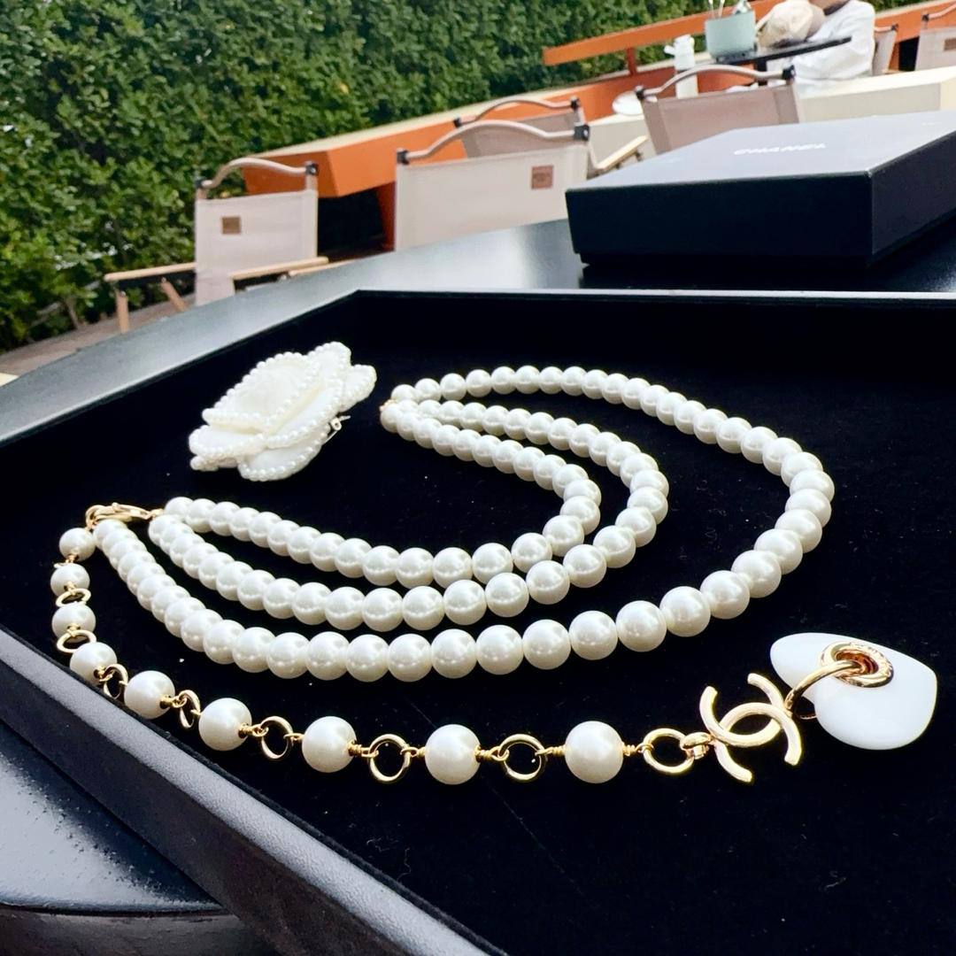 Chanel

master quality

380 dhs🇦🇪🇦🇪

Zain164
♥️♥️♥️