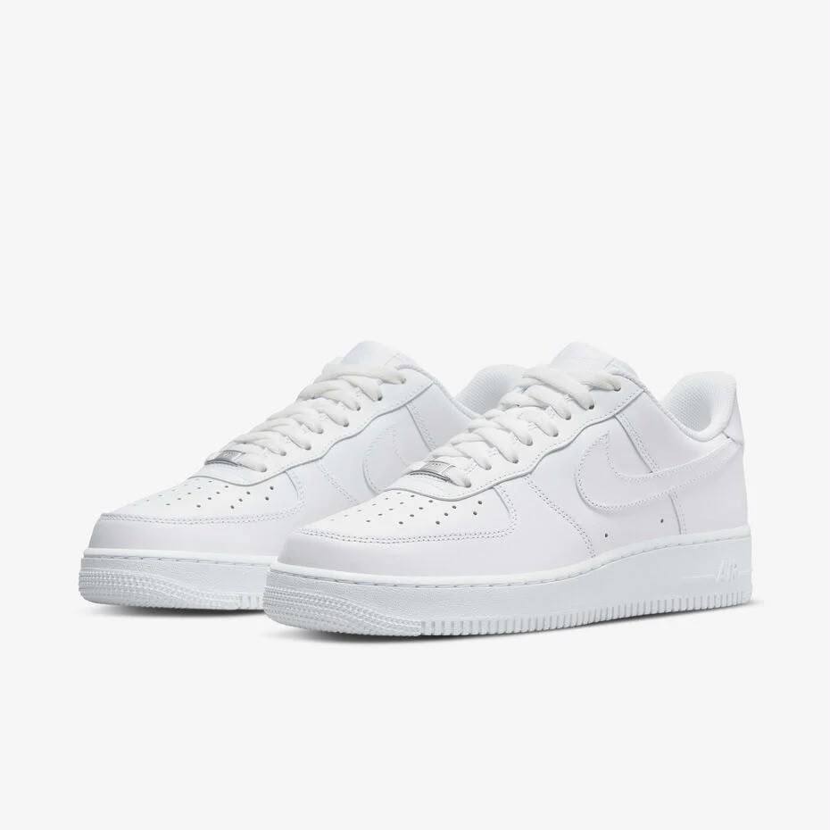 Airforce white
Size 36 to 45

Airforce black
Size 39 to 45

120 dhs💓

Zain183
♥️♥️♥️