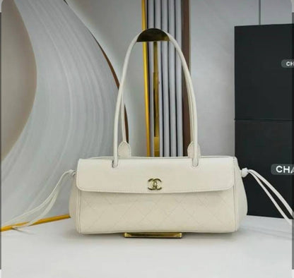 Chanel

95 dhs🇦🇪🇦🇪

Without box
Zain299
♥️♥️♥️