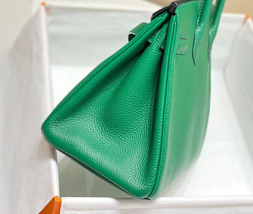 HERMES NEW CAME 
GOOD QUALITY 
100 dhs🇦🇪🇦🇪

Zain295
♥️♥️♥️
