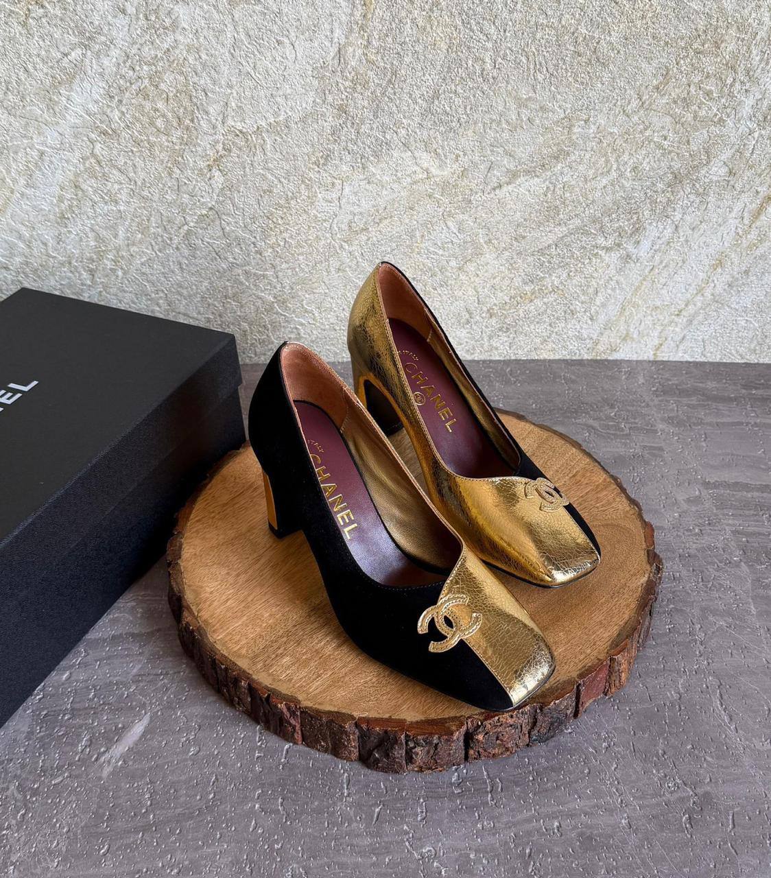 CHANEL 💫😍
SuperMaster Quality 💯
450 dhs✅
Size: 36-41 💥

Zain171
♥️♥️♥️