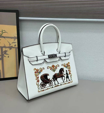 Hermes

135 dhs

Size 30 cm 

Zain295 
♥️♥️♥️