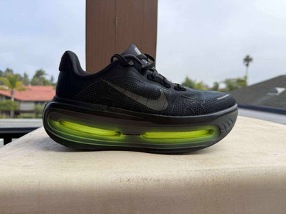 Nike Vomero Premium Black/Anthracite/Volt
NEW ARRIVALS 😇
36-45 AVAILABLE 🤩
230 dhs💓

Zain242
♥️♥️♥️